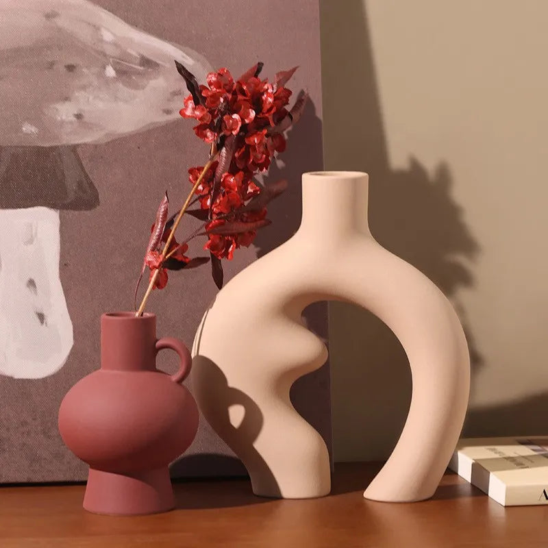 Arlo Abstract Vase