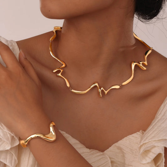 Zora Wave Abstract Necklace & Bangle