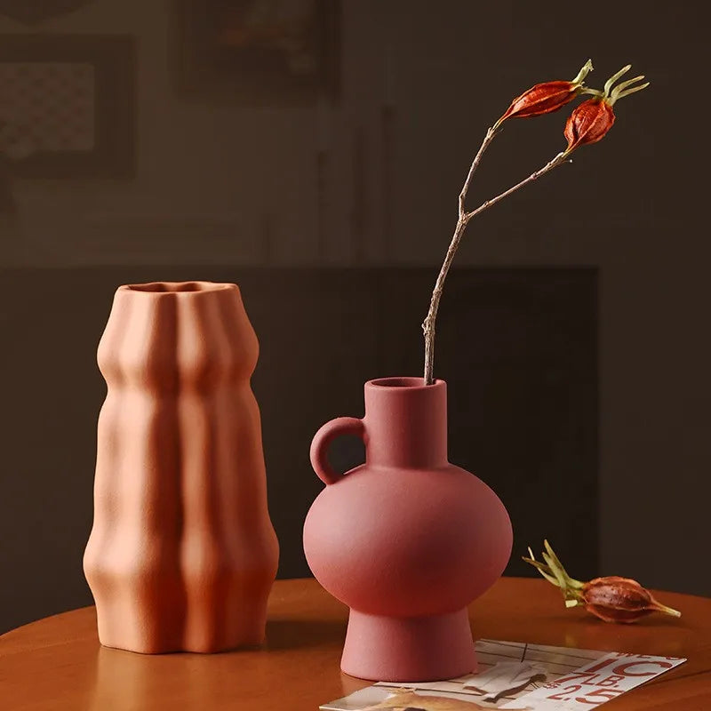 Arlo Abstract Vase